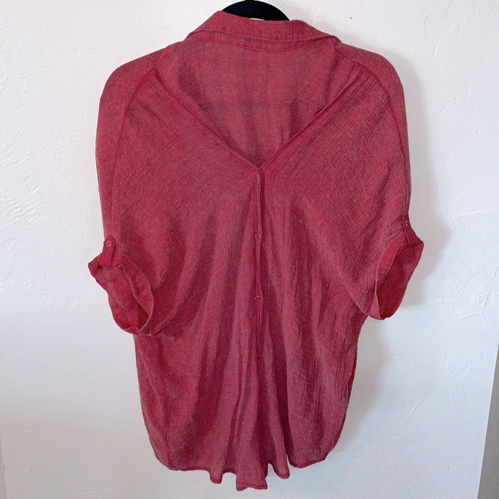 Red button up blouse - Picture 2 of 6